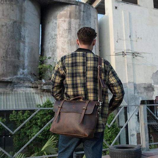 The Evolution of Messenger Bags: From Utility to Fashion - Woosir
