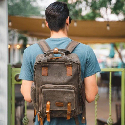 How the Material Provides Waxed Canvas Bags Durability and Weather Resistance - Woosir