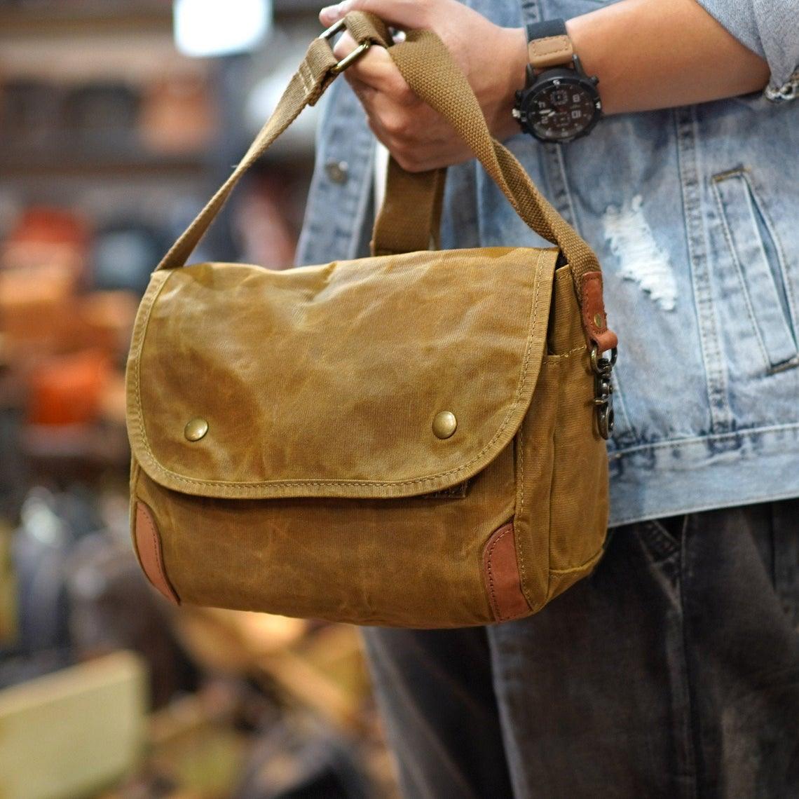 Vintage Messenger Bag Leather and Canvas - Woosir