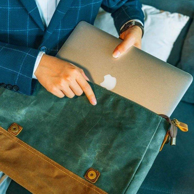 Mens Waxed Canvas Laptop Messenger Bag - Woosir