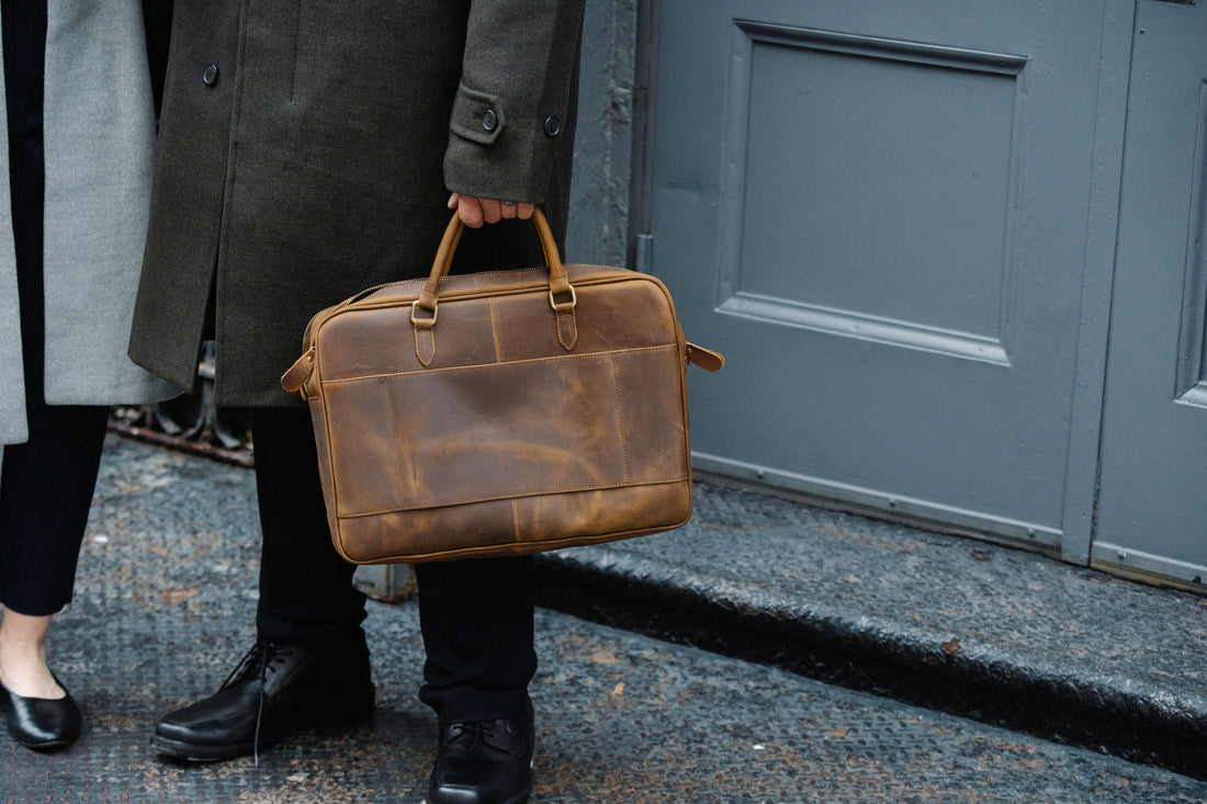 Vintage Leather Briefcase vs Modern Laptop Bag: What Professionals Should Carry in 2026