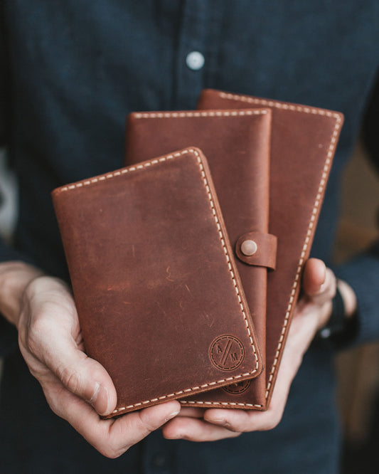 Leather Wallets for Travelers: Slim, RFID-Blocking Picks for 2026