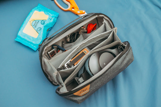 Hanging vs Flat Toiletry Bags: Which Travel Dopp Kit Wins in 2026?