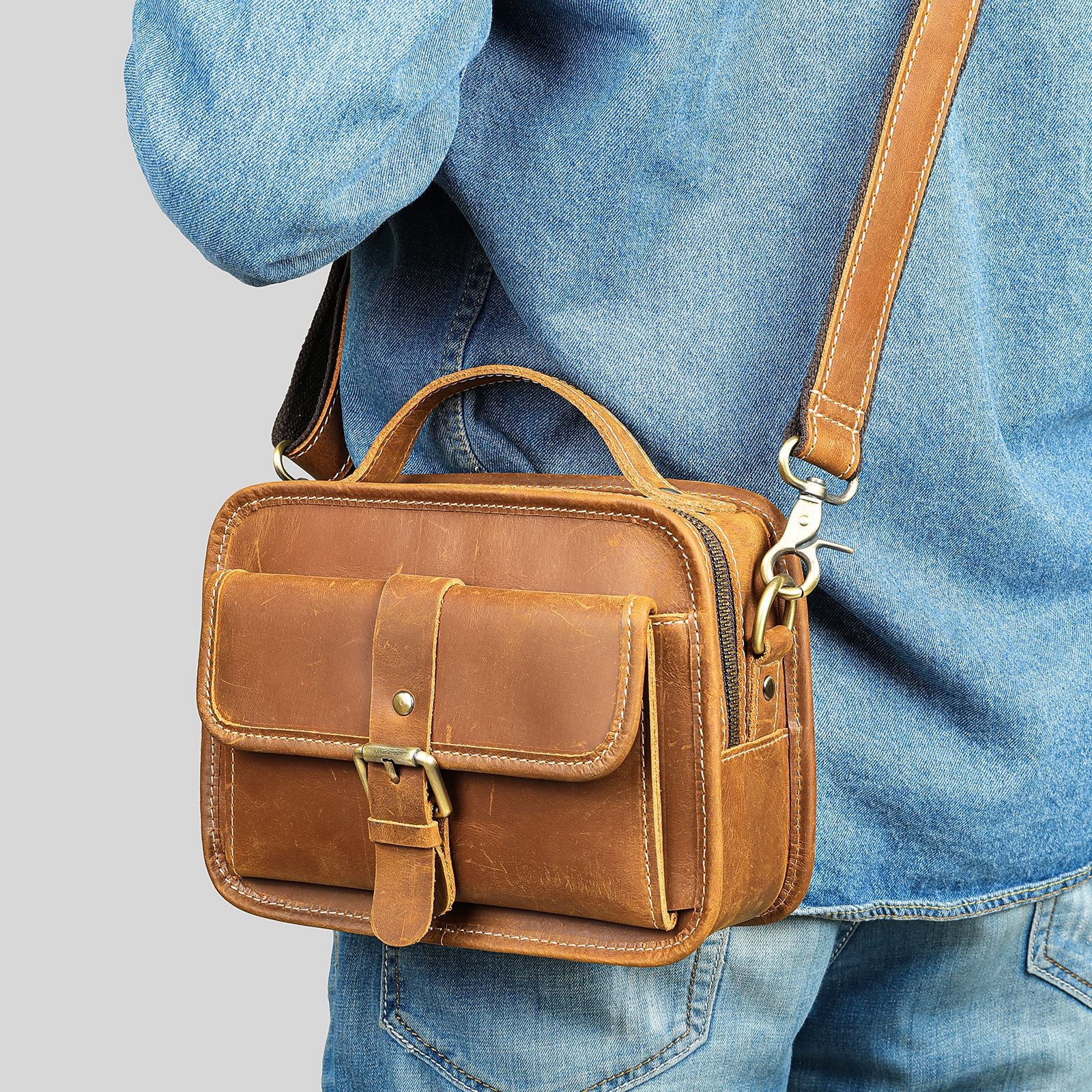 Vintage Leather Messenger for Men