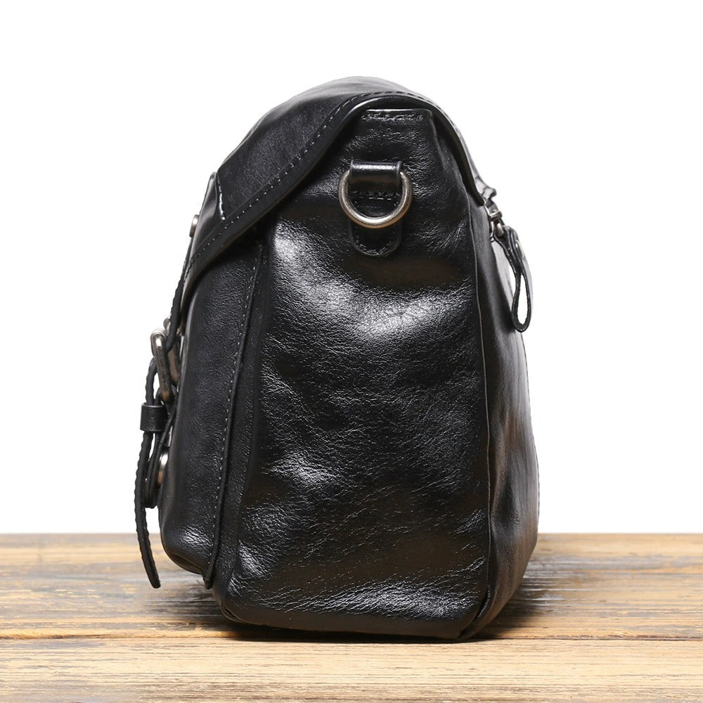 Woosir Black Full-Grain Leather Messenger Bag side view