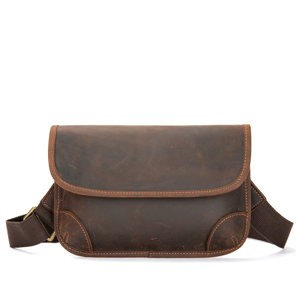 Leather crossbody bag dimension and strap view