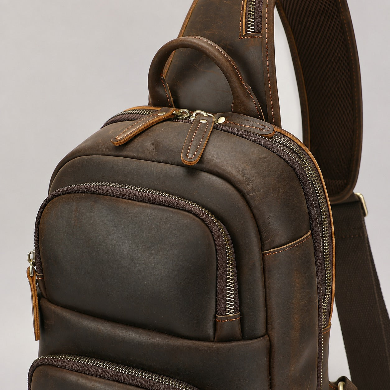 Woosir Large Vintage Leather Chest Bag for Men zipper pocket detail