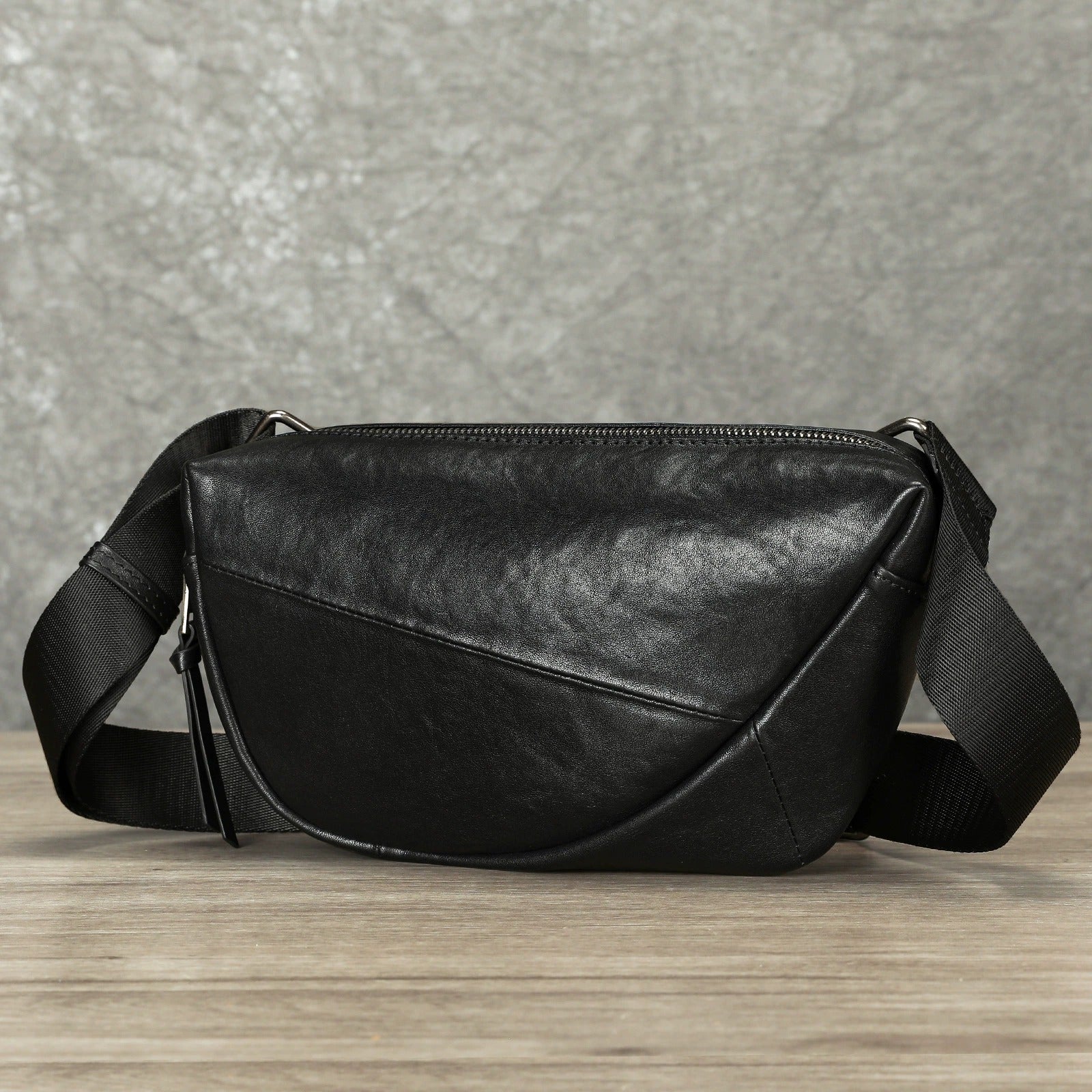 Woosir Multi-Pocket Crazy Horse Leather Chest Bag black product view