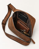 Woosir Multi-Pocket Crazy Horse Leather Chest Bag brown interior structure