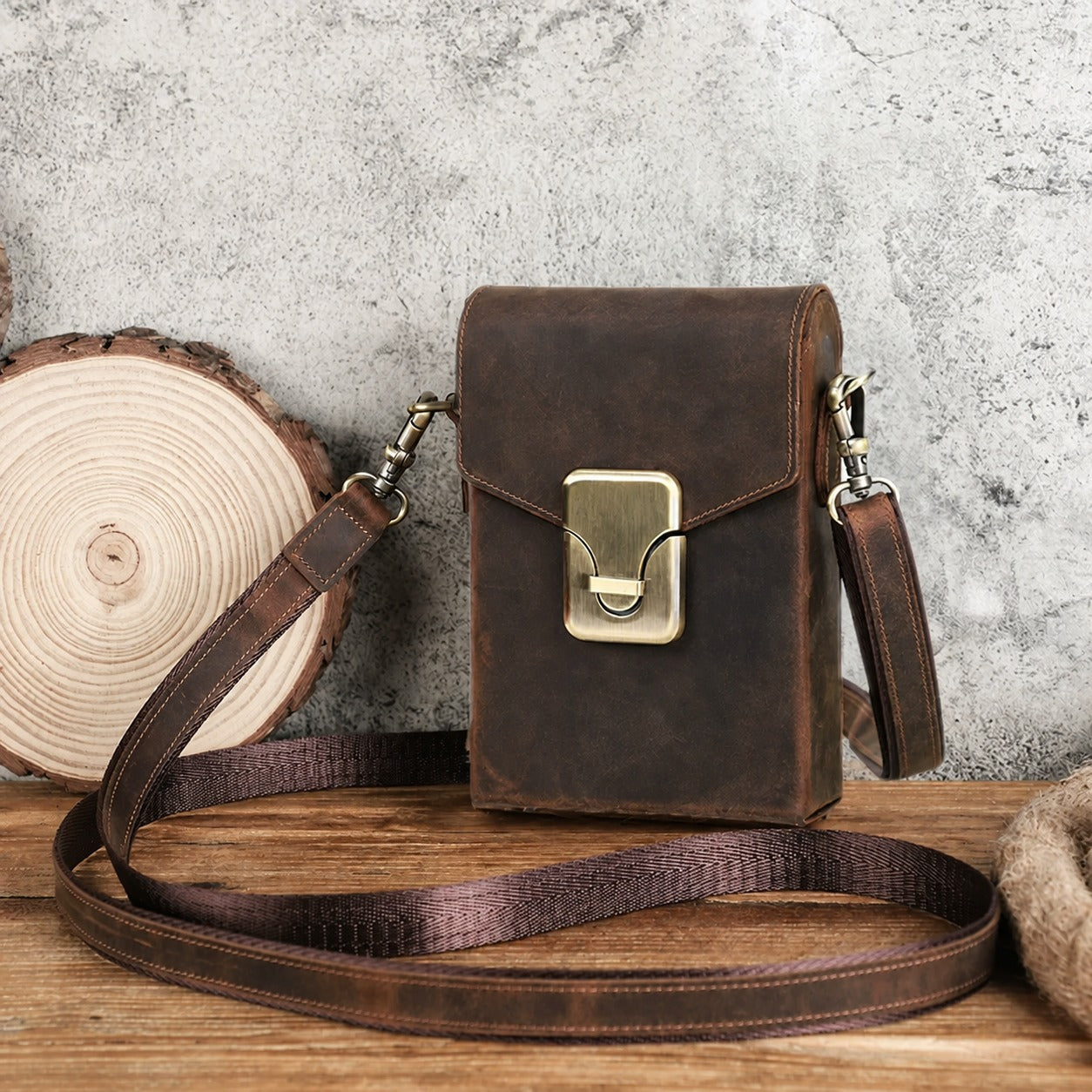Vintage leather push-lock bag lifestyle view